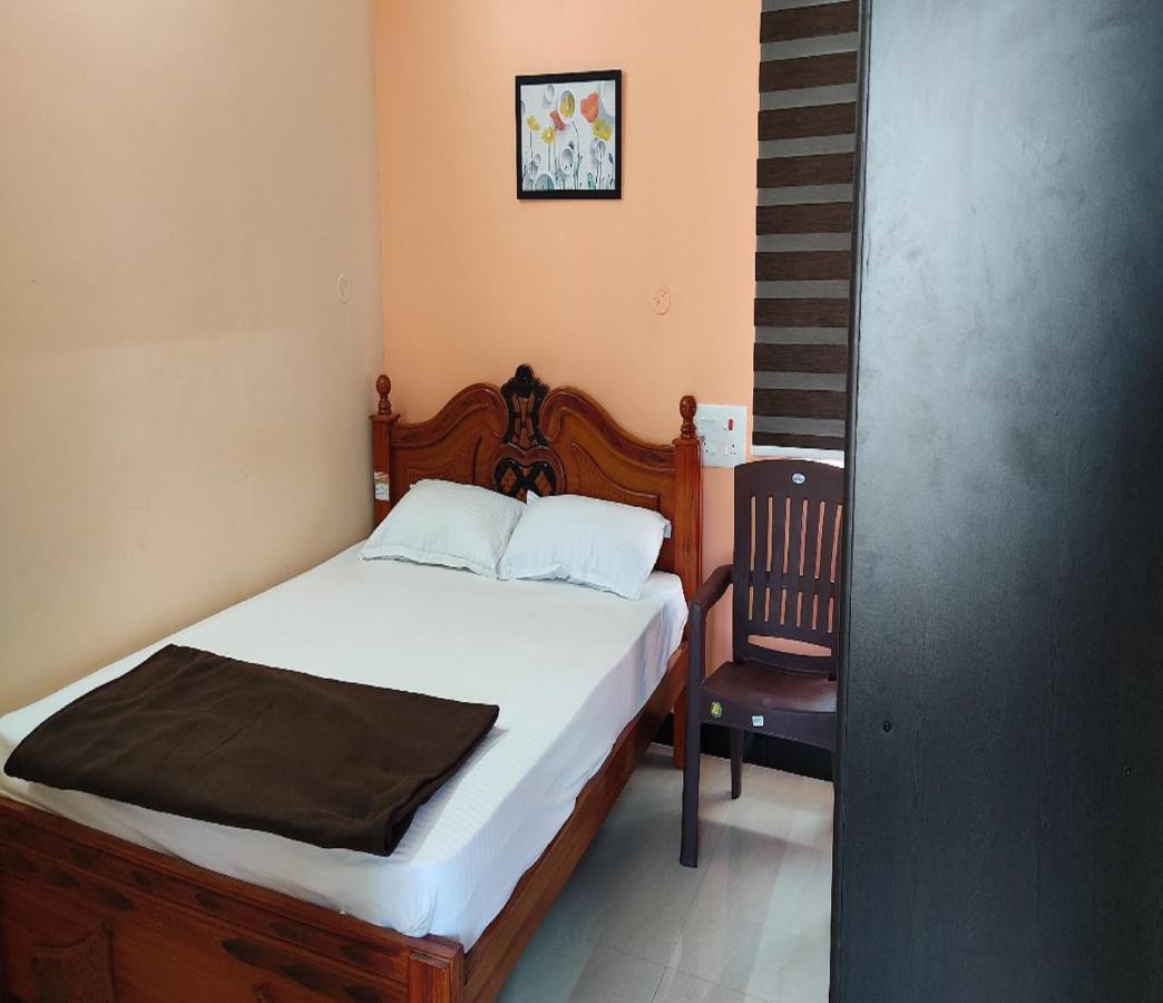 Jeeva Residency Hotel Thalaivasal Exterior photo